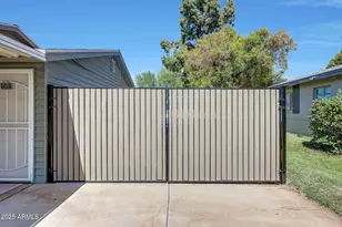 4108 E Edgemont Ave, Phoenix, AZ 85008 - Photo 10