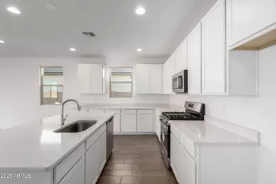 21581 N Daniel Drive, Maricopa, AZ 85138 - Photo 2