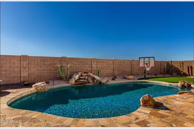8676 N 96th Lane, Peoria, AZ 85345 - Photo 46