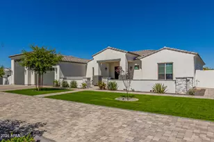 37233 N 11th Ave, Phoenix, AZ 85086 - Photo 2