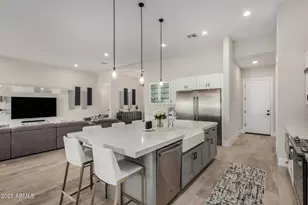 37233 N 11th Ave, Phoenix, AZ 85086 - Photo 18