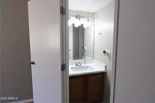 16402 N 31st St, Phoenix, AZ 85032 - Photo 10