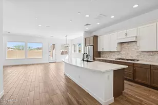 32995 N 131st Dr, Peoria, AZ 85383 - Photo 2