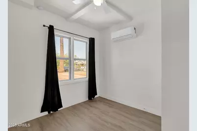 325 N 17th Drive, Phoenix, AZ 85007 - Photo 34