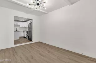 325 N 17th Dr, Phoenix, AZ 85007 - Photo 26