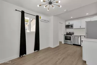 325 N 17th Drive, Phoenix, AZ 85007 - Photo 52