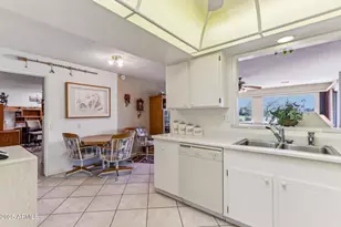 19832 N Cherry Tree Ln, Sun City, AZ 85373 - Photo 18