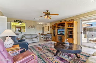 19832 N Cherry Tree Ln, Sun City, AZ 85373 - Photo 10