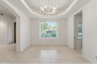 722 W Moon Valley Drive, Phoenix, AZ 85023 - Photo 4