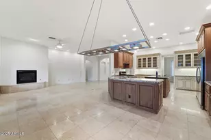 722 W Moon Valley Dr, Phoenix, AZ 85023 - Photo 8