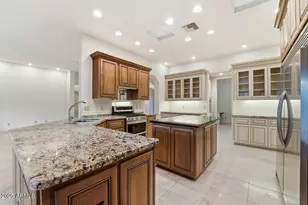 722 W Moon Valley Dr, Phoenix, AZ 85023 - Photo 12