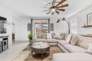 4525 S 127th Ln, Avondale, AZ 85323 - Photo 10