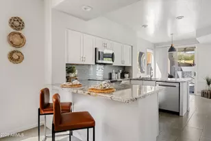 1414 E Cathedral Rock Dr, Phoenix, AZ 85048 - Photo 1