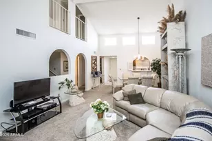 7633 E Sandalwood Dr, Scottsdale, AZ 85250 - Photo 4