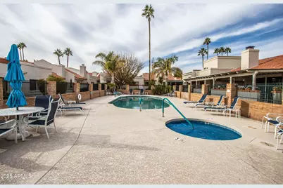 7633 E Sandalwood Drive, Scottsdale, AZ 85250 - Photo 28