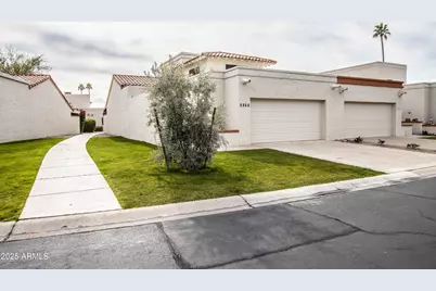 7633 E Sandalwood Drive, Scottsdale, AZ 85250 - Photo 2