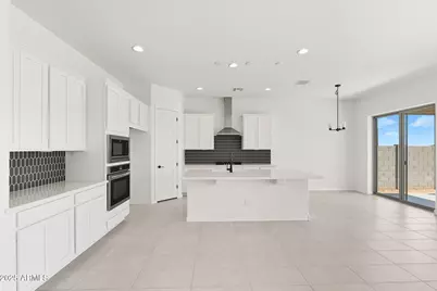 20051 W El Nido Lane, Litchfield Park, AZ 85340 - Photo 2