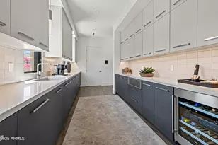 6838 E Joshua Tree Ln, Paradise Valley, AZ 85253 - Photo 10