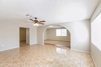 5802 W Berkeley Road, Phoenix, AZ 85035 - Photo 2