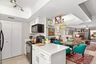 3031 N Civic Center Plaza, Scottsdale, AZ 85251 - Photo 1