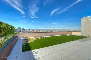 200 W Portland St, Phoenix, AZ 85003 - Photo 28