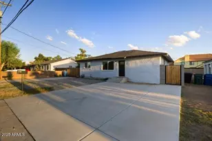 427 E Crescent Ave, Mesa, AZ 85204 - Photo 2
