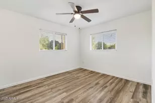 427 E Crescent Ave, Mesa, AZ 85204 - Photo 16