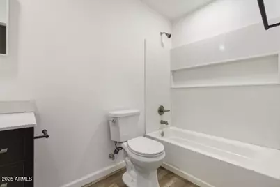 427 E Crescent Avenue, Mesa, AZ 85204 - Photo 28