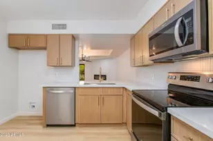 9355 N 91st St, Scottsdale, AZ 85258 - Photo 1