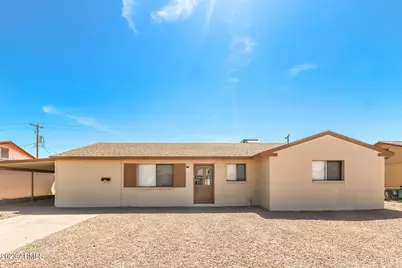 8135 W Clarendon, Phoenix, AZ 85033 - Photo 1
