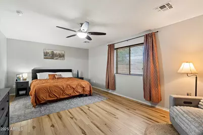 8025 S 5th Avenue, Phoenix, AZ 85041 - Photo 10