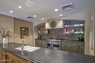 7181 E Camelback Rd, Scottsdale, AZ 85251 - Photo 32