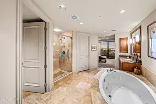 7181 E Camelback Rd, Scottsdale, AZ 85251 - Photo 20