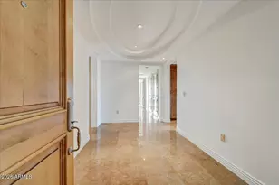 7181 E Camelback Rd, Scottsdale, AZ 85251 - Photo 2