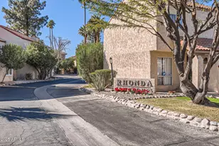 4525 E Rhonda Dr, Phoenix, AZ 85018 - Photo 22