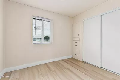 4828 N 71st Avenue, Phoenix, AZ 85033 - Photo 18