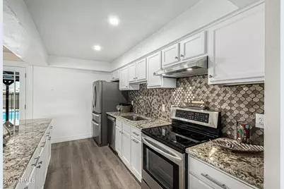 4828 N 71st Avenue, Phoenix, AZ 85033 - Photo 12