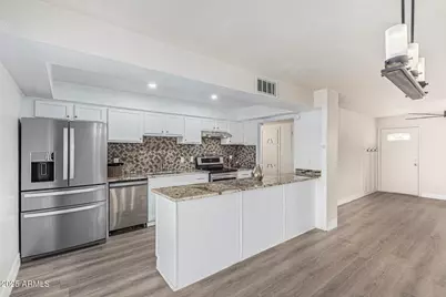 4828 N 71st Avenue, Phoenix, AZ 85033 - Photo 10