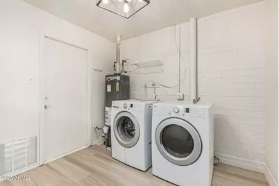 4828 N 71st Avenue, Phoenix, AZ 85033 - Photo 20