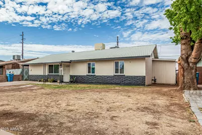 4828 N 71st Avenue, Phoenix, AZ 85033 - Photo 4