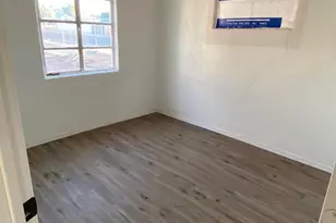 3045 W Coronado Rd, Phoenix, AZ 85009 - Photo 10