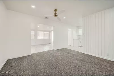 12021 N Riviera Court, Sun City, AZ 85351 - Photo 8