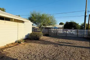 10613 W El Rancho Dr, Sun City, AZ 85351 - Photo 10