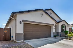 24201 W Verlea Dr, Buckeye, AZ 85326 - Photo 4