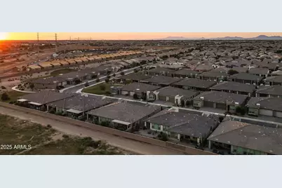 379 E Las Puertas Lane, Queen Creek, AZ 85140 - Photo 2