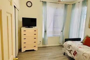 1026 W Assisted Living St, Chandler, AZ 85224 - Photo 4