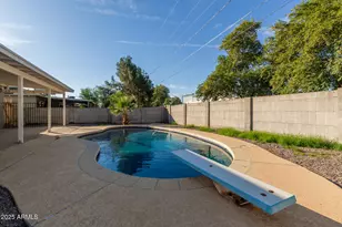 9022 N 18th Dr, Phoenix, AZ 85021 - Photo 16