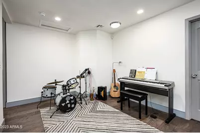 4614 E Lafayette Boulevard, Phoenix, AZ 85018 - Photo 36