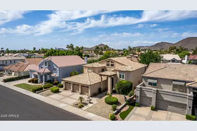 5812 W Del Lago Circle, Glendale, AZ 85308 - Photo 16
