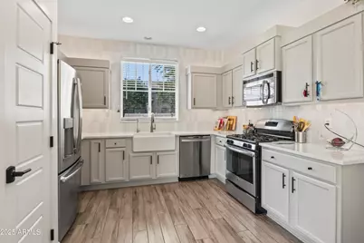 10436 E Nopal Avenue, Mesa, AZ 85209 - Photo 14